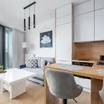 Апартаменты Margi Flair Pool Sauna Jacuzzi