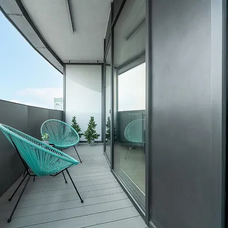 Margi Flair Pool Sauna Jacuzzi Апартаменты *