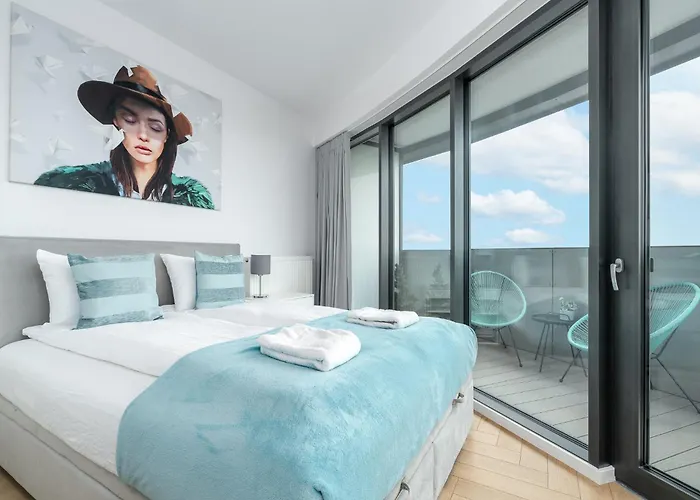 Margi Flair Pool Sauna Jacuzzi